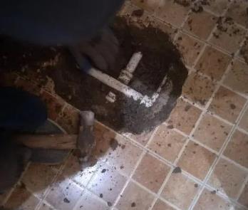 都匀卫生间漏水维修公司为您分享下卫生间渗水如何处理及注意事项